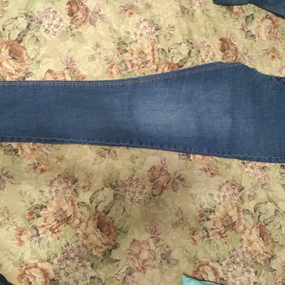 No boundaries size 15 skinny jeans
